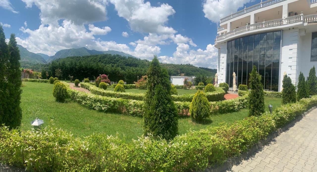 Hotel Golden Park 3*